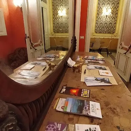 Palazzo Arcidiacono - Luxury Holidays * Catania