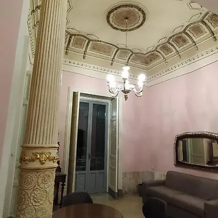 Palazzo Arcidiacono - Luxury Holidays *