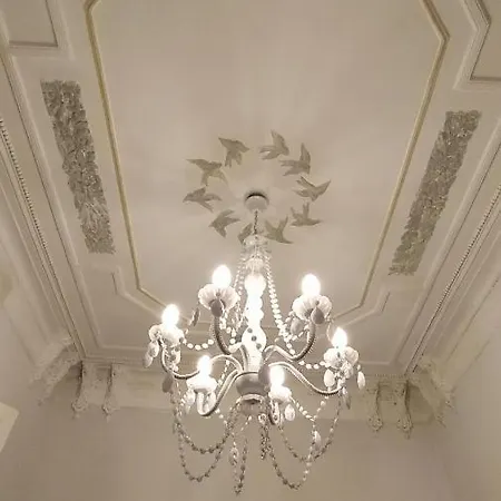 Apartment Palazzo Arcidiacono - Luxury Holidays Catania