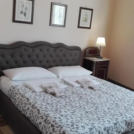 Palazzo Arcidiacono - Luxury Holidays Apartment Catania