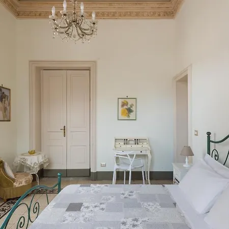 Lejlighed Palazzo Arcidiacono - Luxury Holidays *